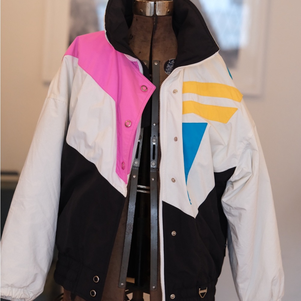 Head Tyrolia Black Jacket with Colorful Logo